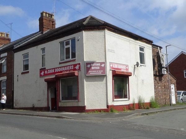To Let. 16-18 Middlewich Street, Crewe, Cheshire, CW1 4BS