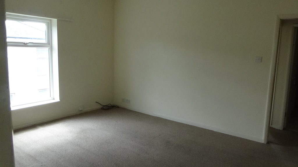 To Let. Large Corner Sited Ground Floor Shop with Self Contained 3 Bedroom Flat Over – Rent £15,000 P.A.