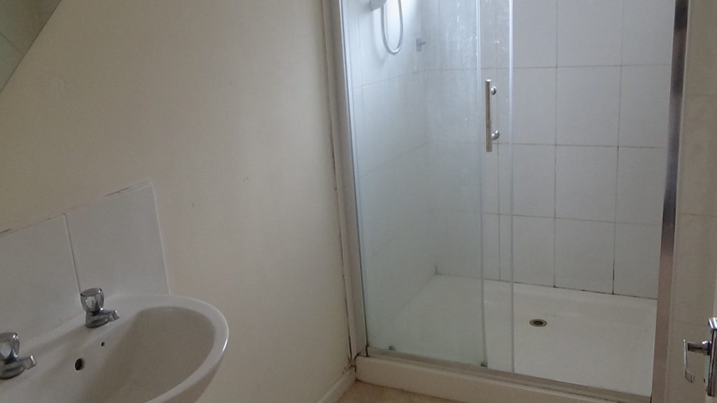 To Let. 16-18 Middlewich Street, Crewe, Cheshire, CW1 4BS