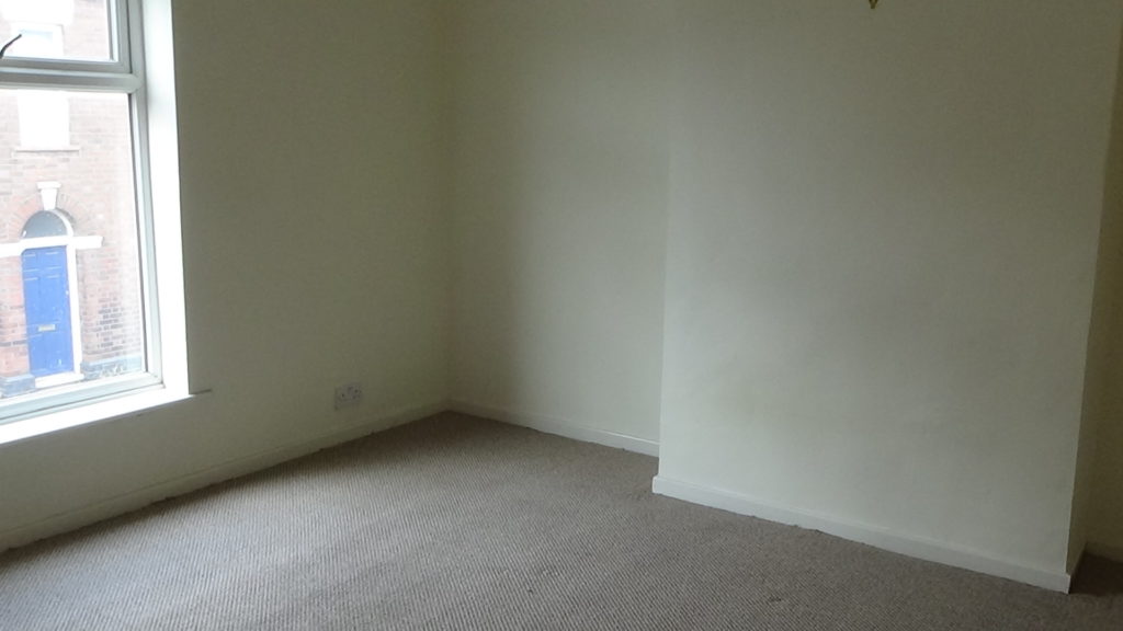 To Let. Large Corner Sited Ground Floor Shop with Self Contained 3 Bedroom Flat Over – Rent £15,000 P.A.