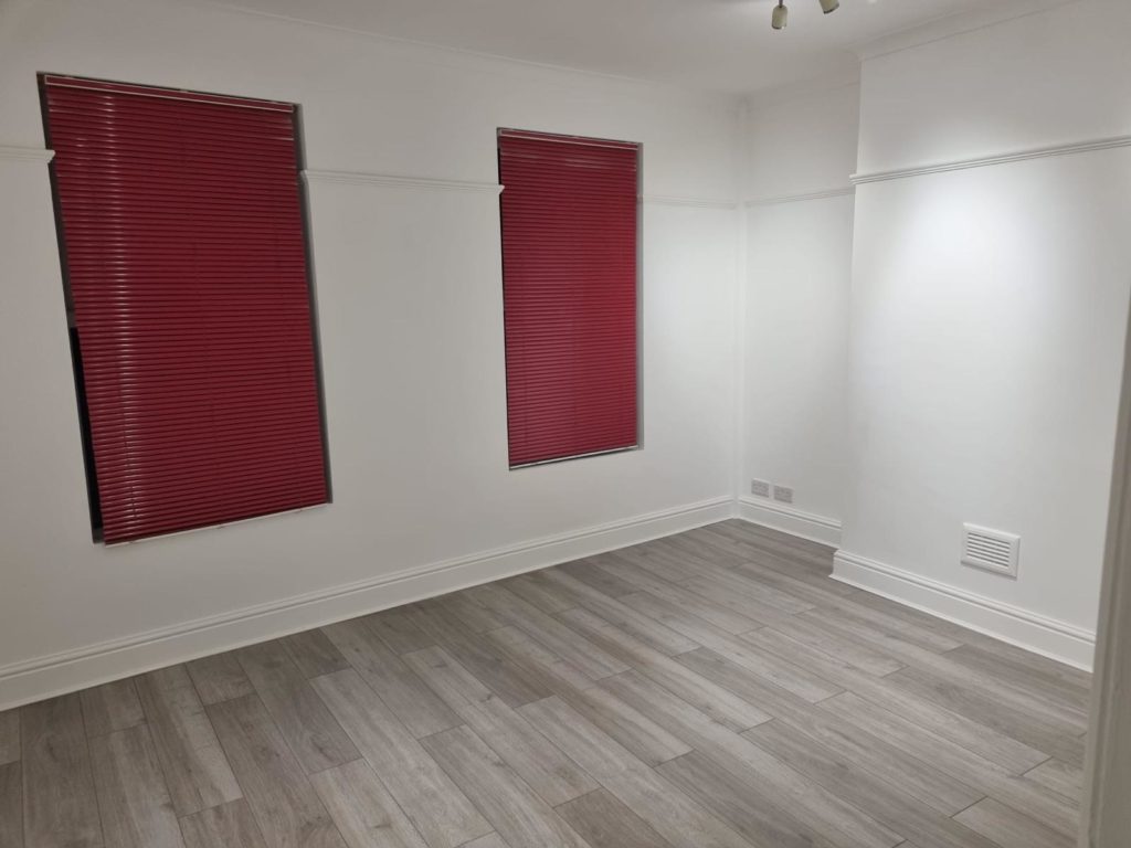 Freehold Investment Property For Sale £119,995