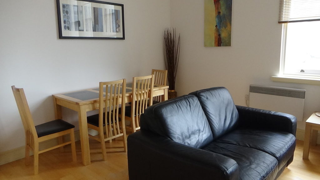 An Outstanding 2 Bedroom Duplex Apartment To Let Opposite Liverpool Waterfront An Outstanding 2 Bedroom Duplex Apartment To Let Opposite Liverpool Waterfront